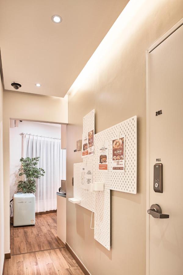 Futon Guesthouse Сеул Экстерьер фото